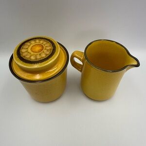 Vintage (1970s) Franciscan England Honeycomb Creamer and Sugar